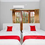 RedDoorz Plus near Transmart Kairagi Dua manado