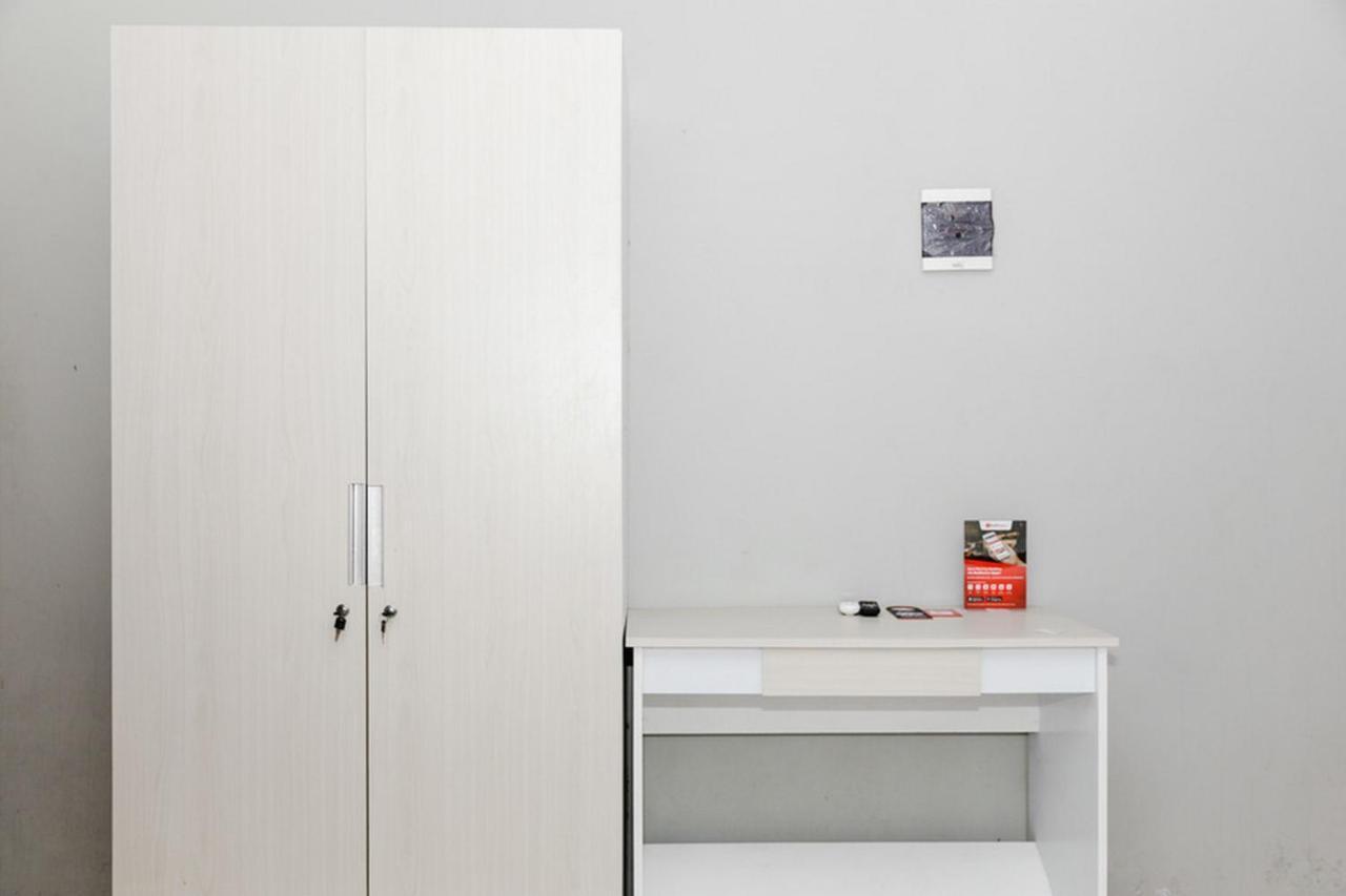 Reddoorz Near Transmart Kairagi Dua